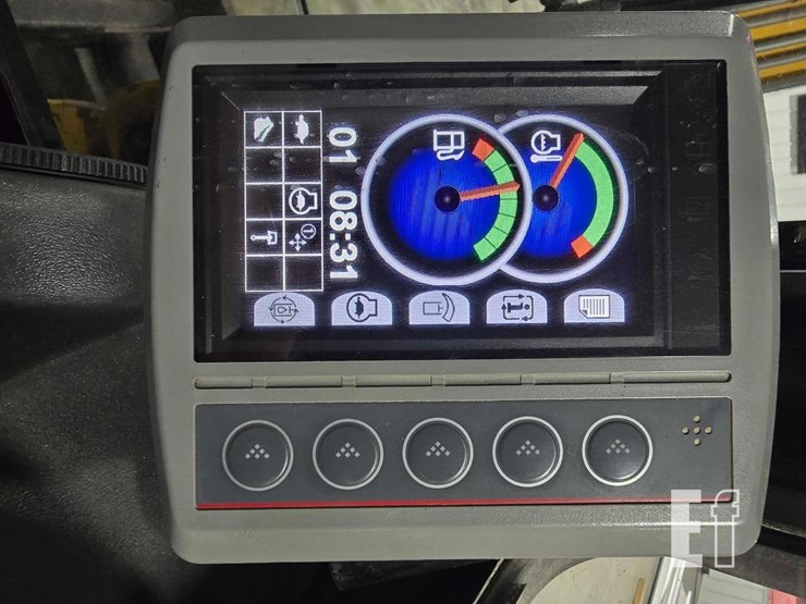 2016-caterpillar-303.5e2-cr-image-23