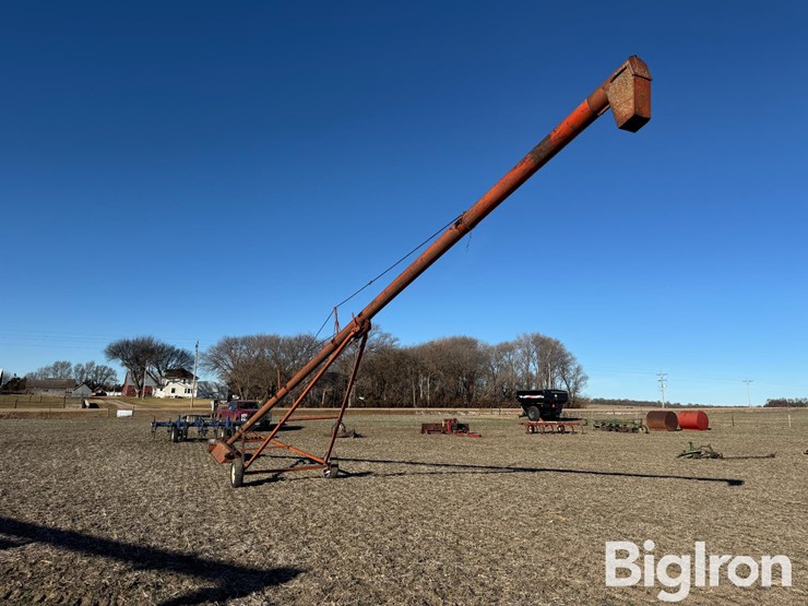 sudenga-8"x65'-auger-w/swing-out-hopper-image-7