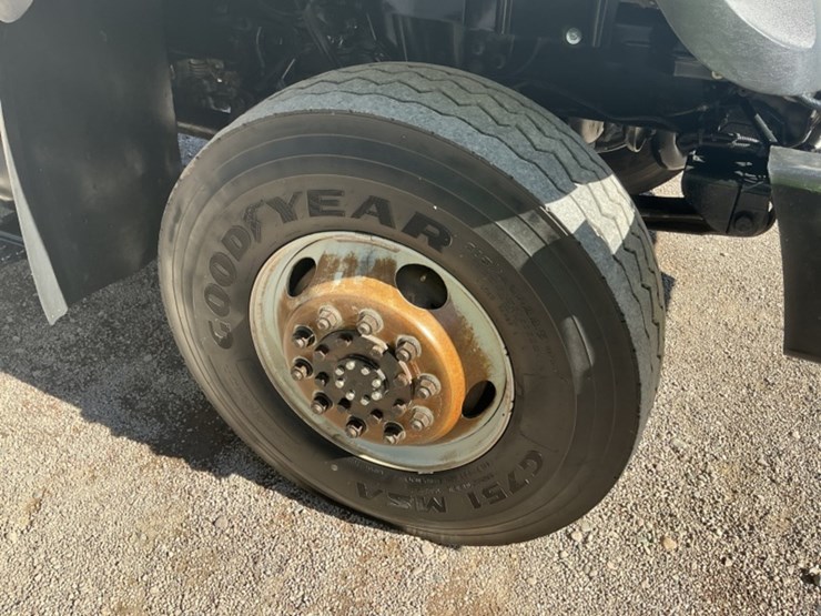 2014-international-7500-u/t-image-16