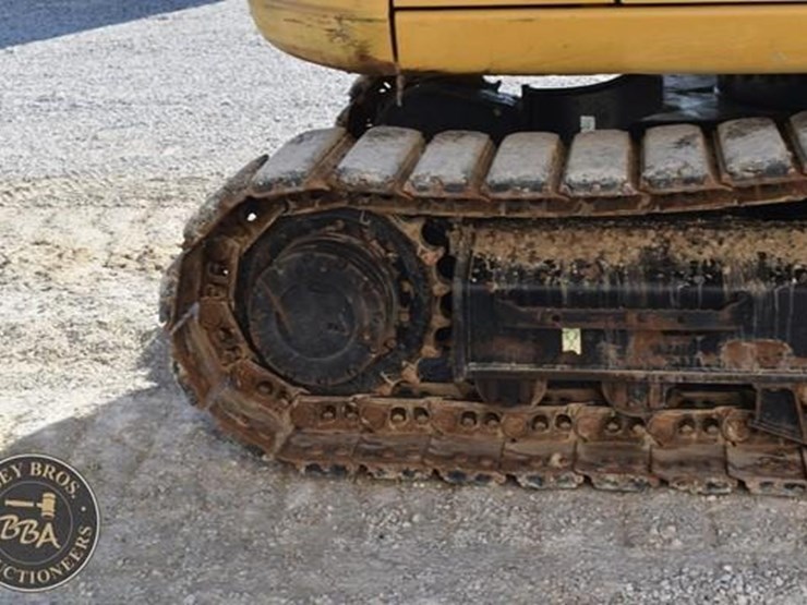 2018-caterpillar-311flrr-image-23