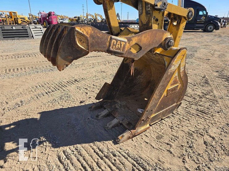 2018-caterpillar-313flgc-image-9