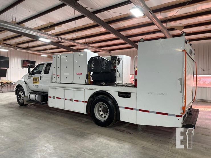 2015-ford-f750-image-4