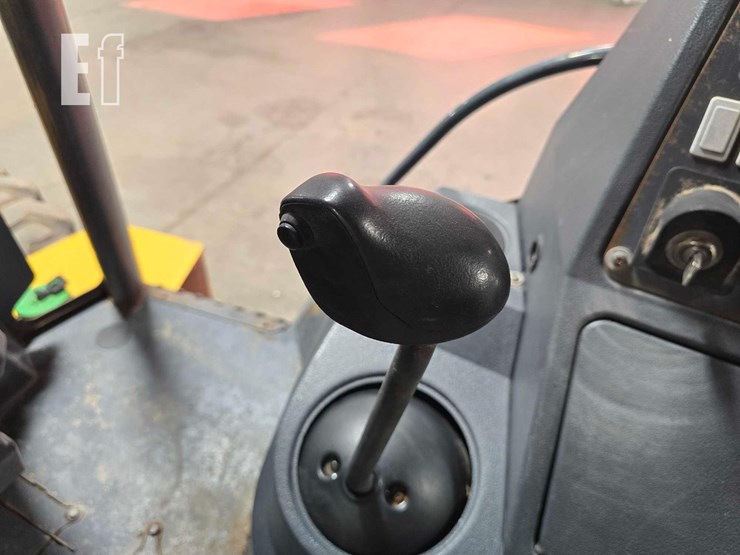 2015-deere-310l-ep-image-19