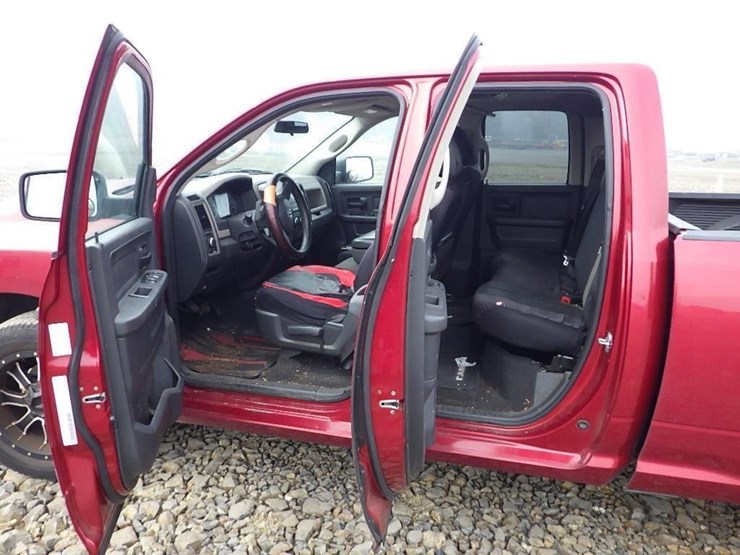 2011-dodge-ram-1500-image-15