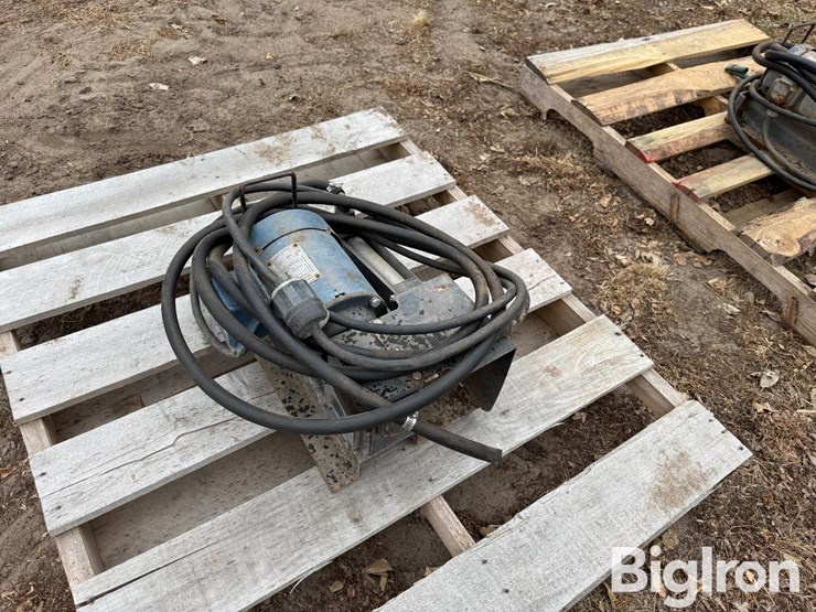 john-blue-chemigation-pump-image-5