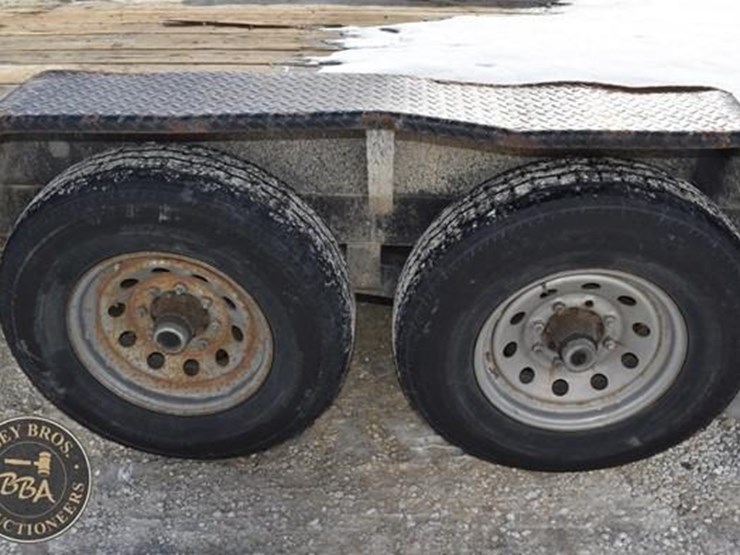 2020-kaufman-38935-image-12