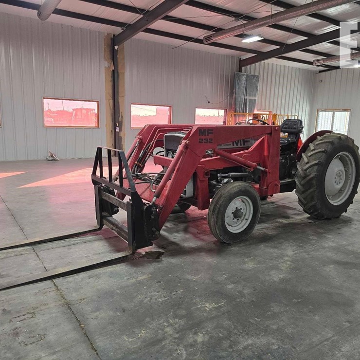 MASSEY-FERGUSON 245