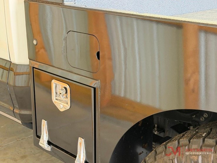 2025-custom-built-image-32