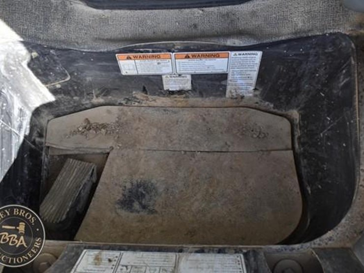 2020-mustang-2550rt-image-46