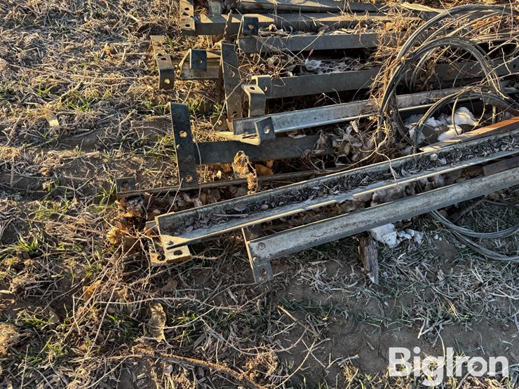 pivot-galvanized-angle-iron-image-15