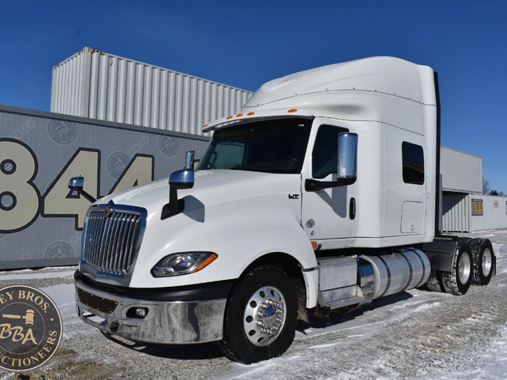 2019-international-lt-image-1