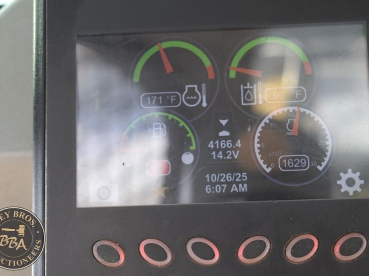 2019-caterpillar-259d-image-47