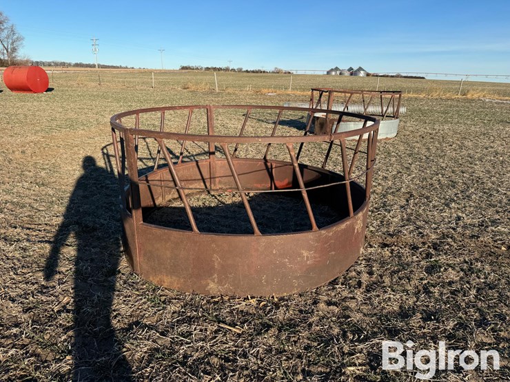 round-bale-feeder-image-3