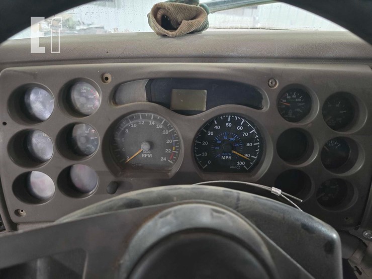 2007-mack-chn613-image-11