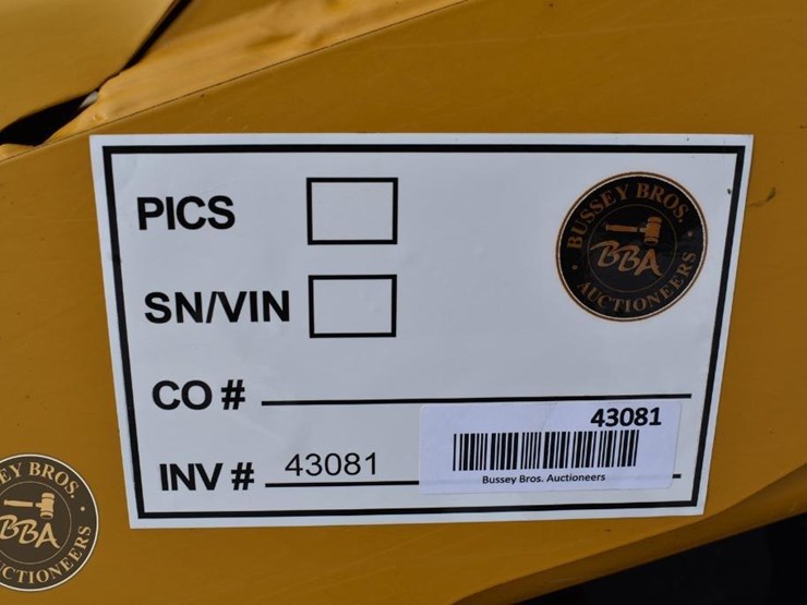 2019-caterpillar-299d3-xe-image-45