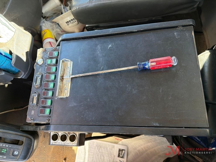 2008-international-7400-image-38