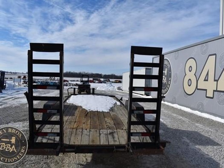 2020-kaufman-38935-image-4