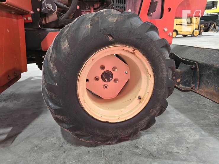 2015-ditch-witch-rt40-image-28