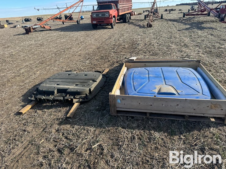 new-holland-t8020-image-2