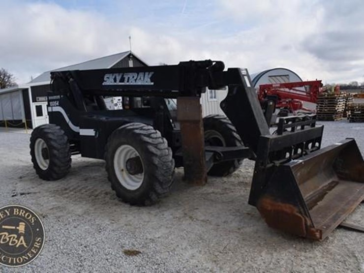 sky-trak-10054-image-25