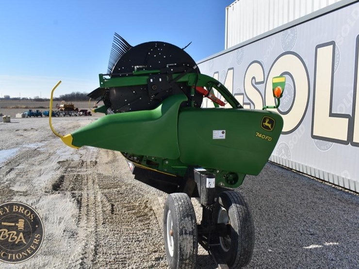 2020-john-deere-740fd-image-8