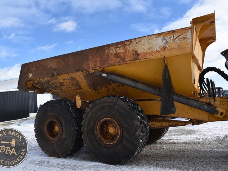 2012-volvo-a40f-image-10