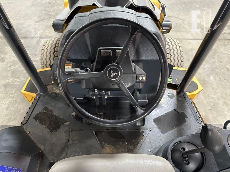 2020-deere-310l-ep-image-21