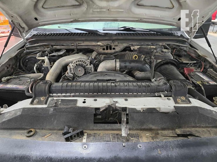 2006-ford-f550-image-26