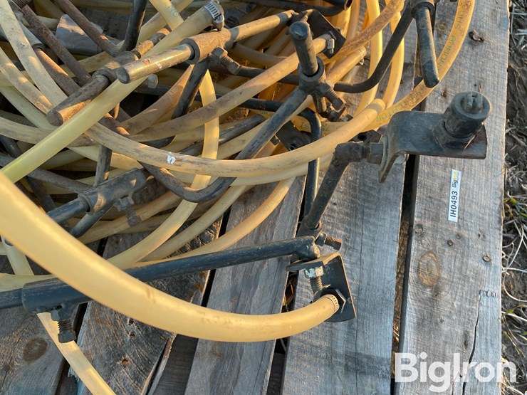 planter-liquid-fertilizer-nozzles-image-12