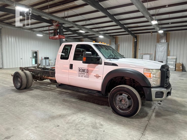 2015-ford-f550-image-2