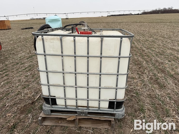 300-gallon-def-tank-image-8