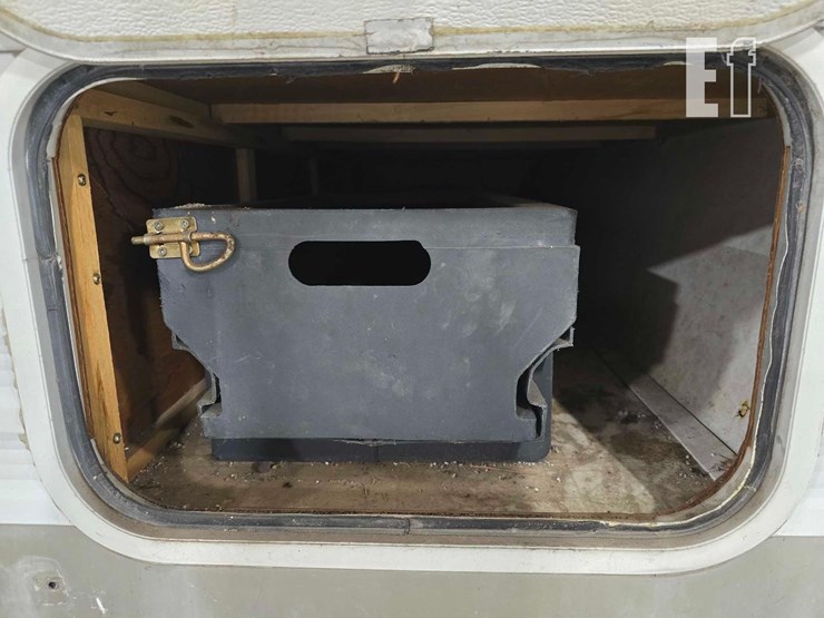 mobile-scout-travel-trailer-image-12