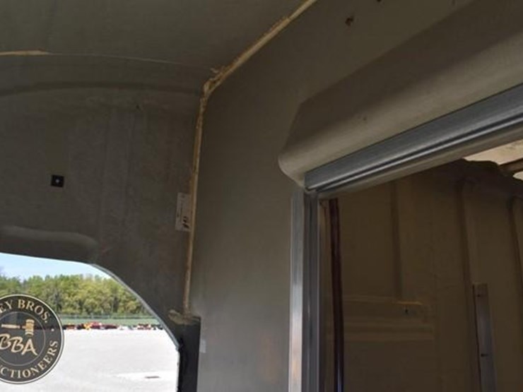 truck-bed-tpi-composites-18ft-delivery-body-38953-image-13