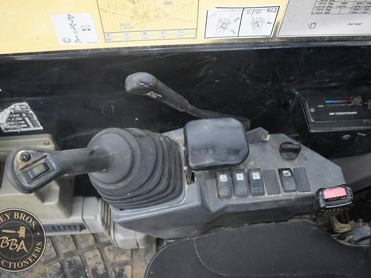 2012-caterpillar-308e-image-54