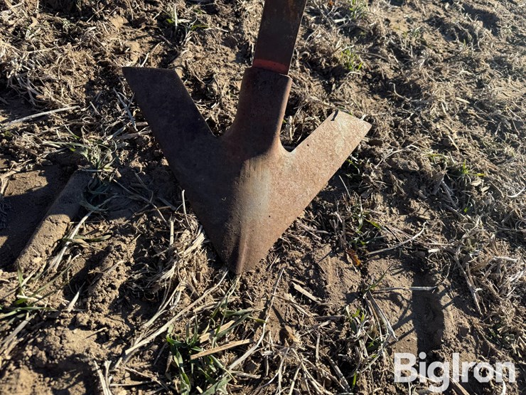 15'-3-pt-chisel-plow-image-12