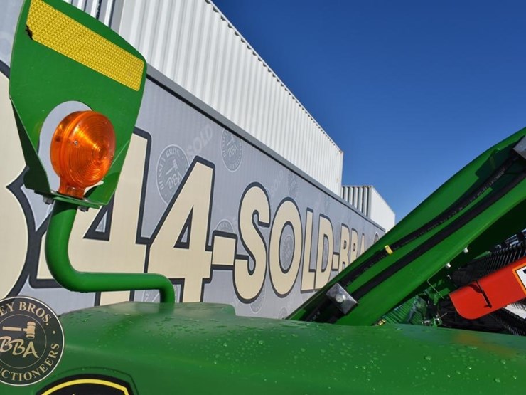 2020-john-deere-740fd-image-29