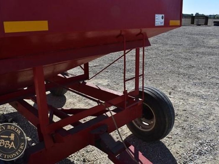 250-bu-gravity-wagon-38940-image-19