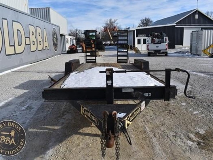 2020-kaufman-38935-image-9