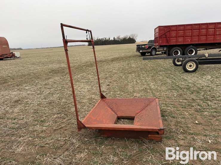 bulk-seed-bag-rack-image-4