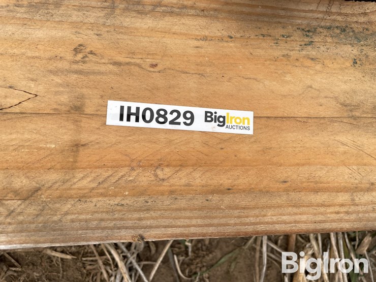 gleaner-combine-straw-spreader-deflectors-image-16