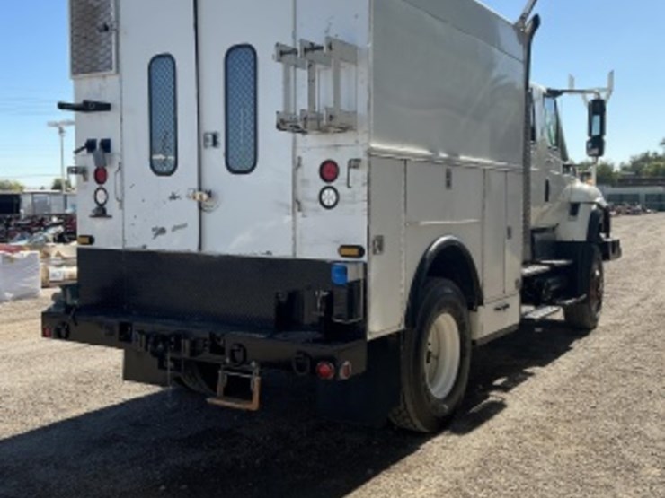 2014-international-7500-u/t-image-5