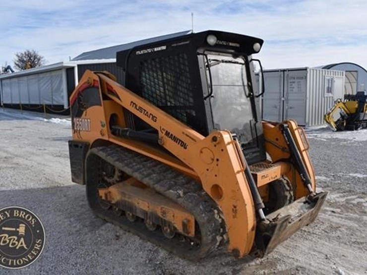 2020-mustang-2550rt-image-7