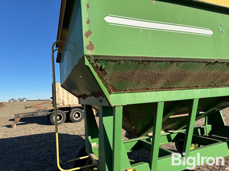 demco-gravity-wagon-image-9