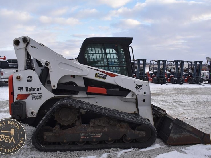 2021-bobcat-t870-image-6