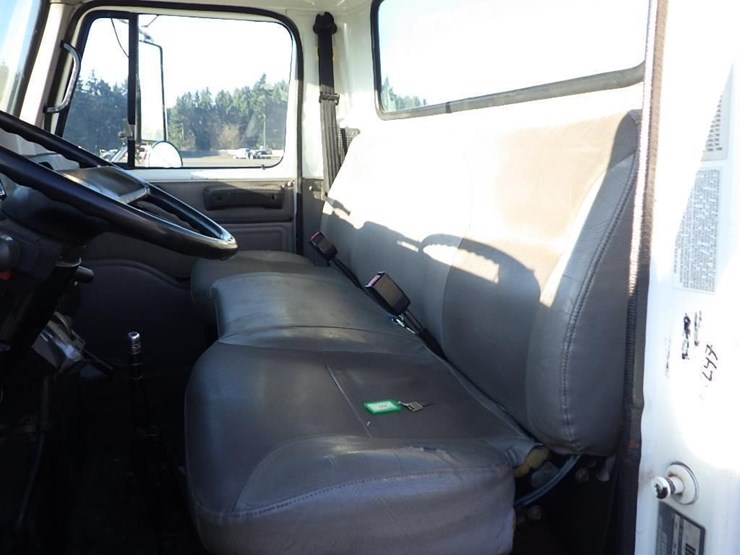 2000-international-4700-image-18