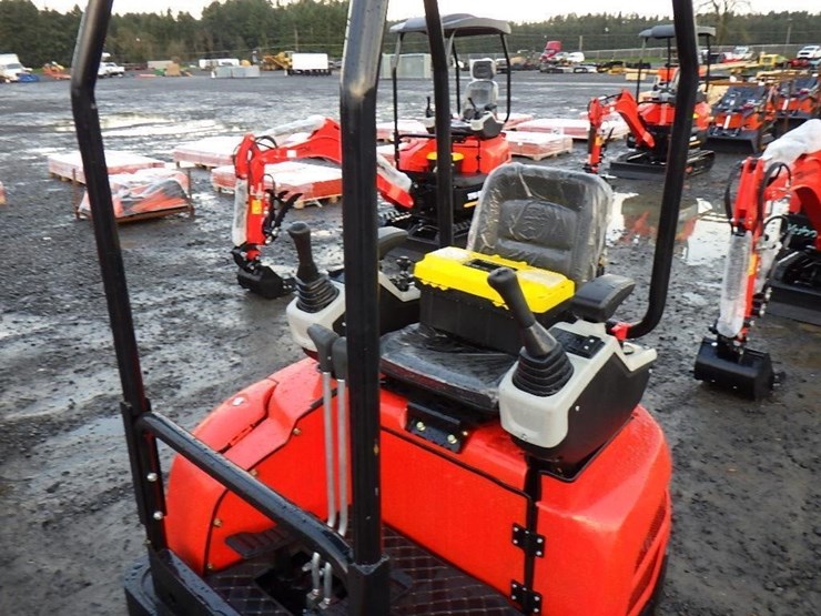 2025-tpm-tpm-16-hydraulic-excavator-image-19