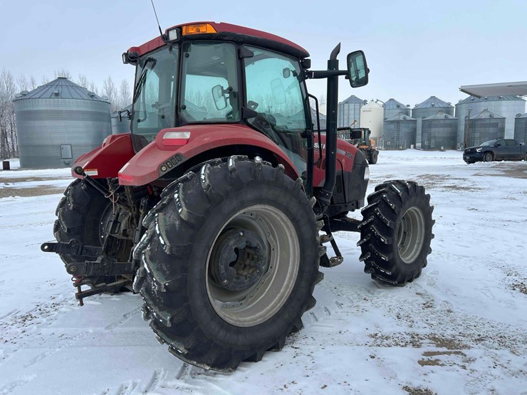 2014-case-farmall-115u-tractor-image-7