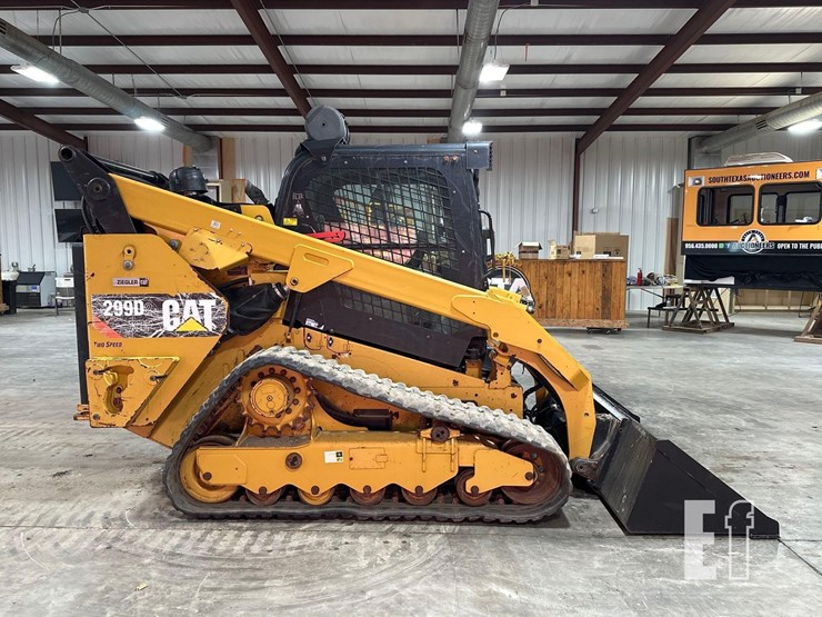 2019-caterpillar-299d2-xhp-image-5