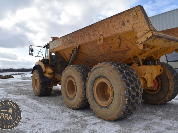 2011-volvo-a40f-image-6