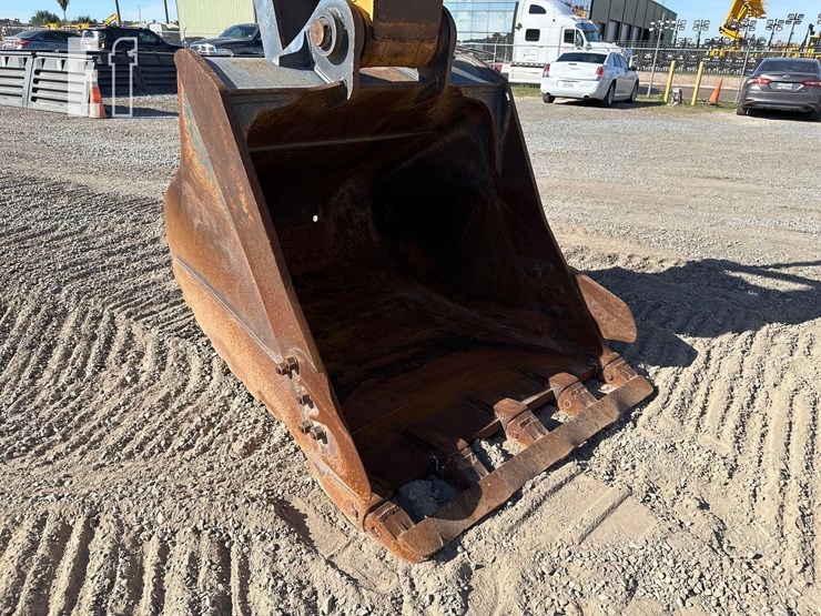 2022-xcmg-xe210u-image-10